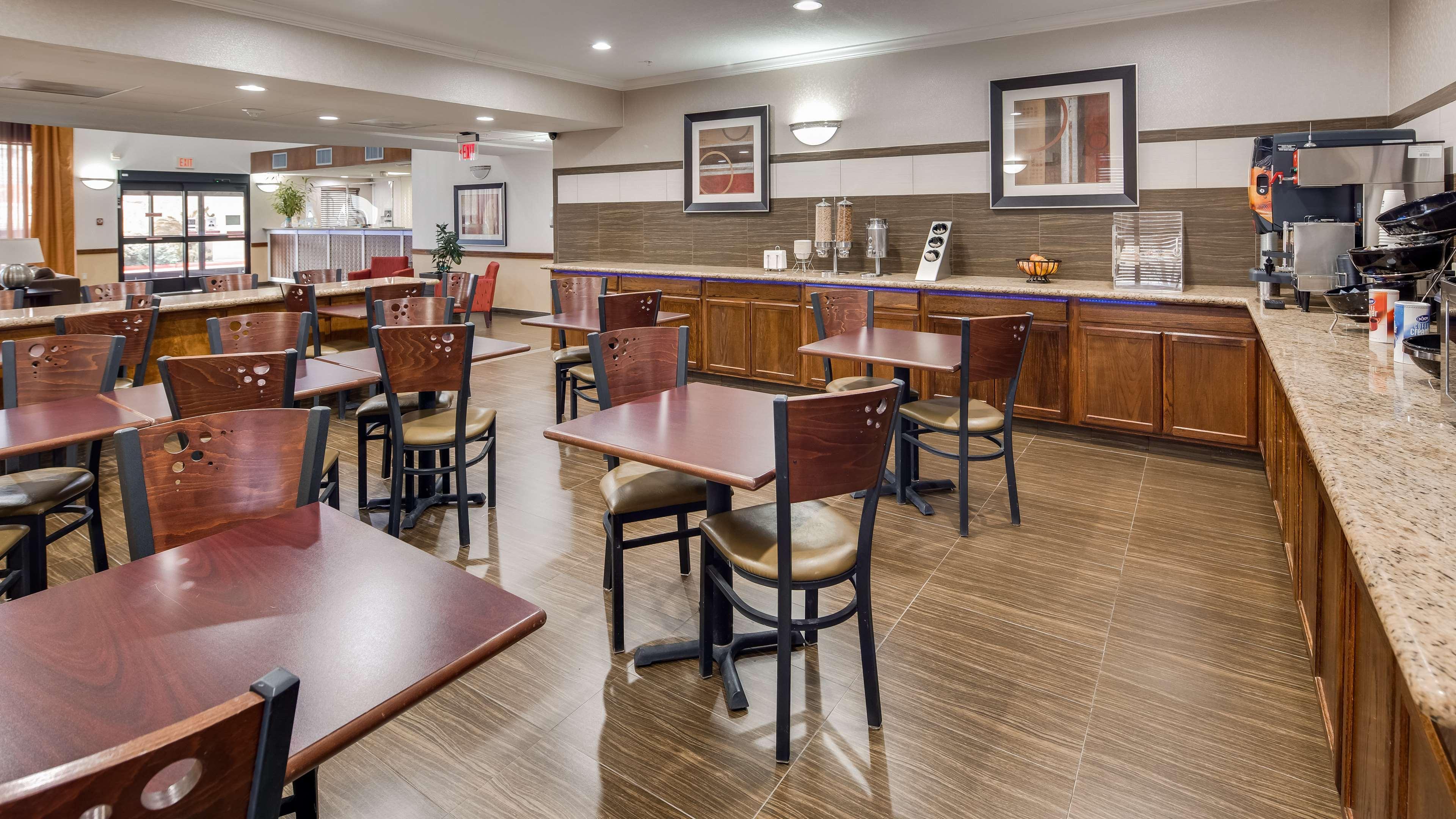 Best Western Dayton Inn & Suites מראה חיצוני תמונה
